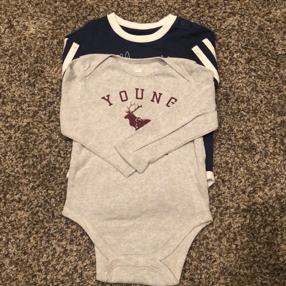 (2) onesies Long Sleeve Young Buck & I Still.....: